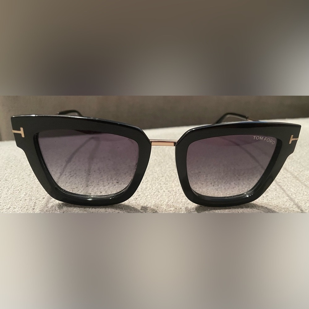 Tom Ford Black/Gold toned framed sunglasses